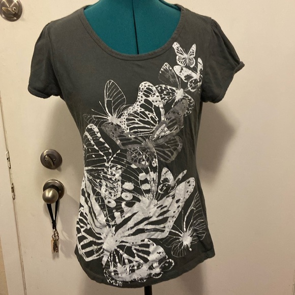 Ever Blue Tops - JR’s T-Shirt Grey w/Butterfly Motif XL Short Sleeve by EVER BLUE